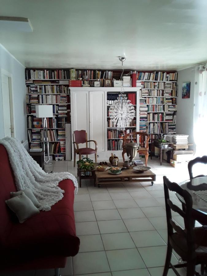 Chez Patricia Apartment Beauchalot ภายนอก รูปภาพ